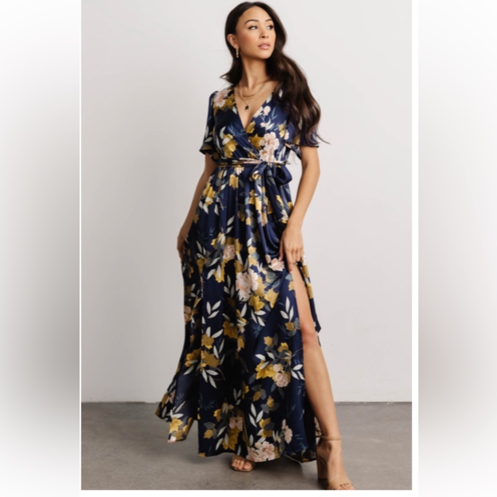 Like new- Baltic Born-Sicily Satin Maci Dress Navy Floral Size L